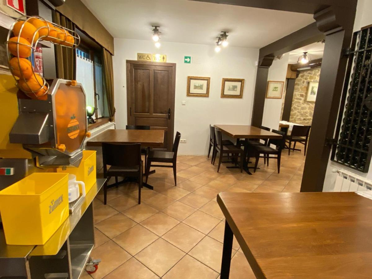 Posada Y Apartamentos Trebuesto De Guriezo Eksteriør bilde