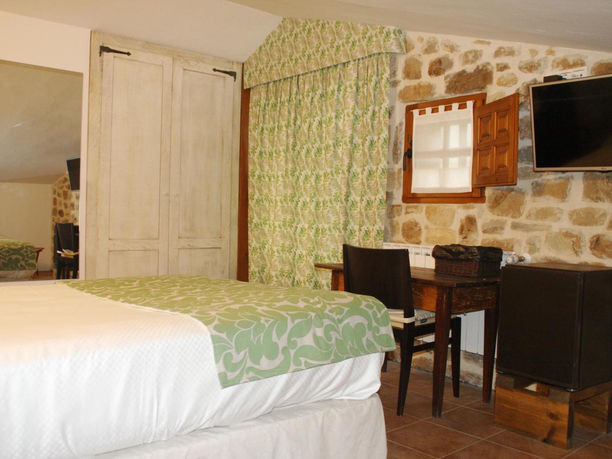 Posada Y Apartamentos Trebuesto De Guriezo Rom bilde